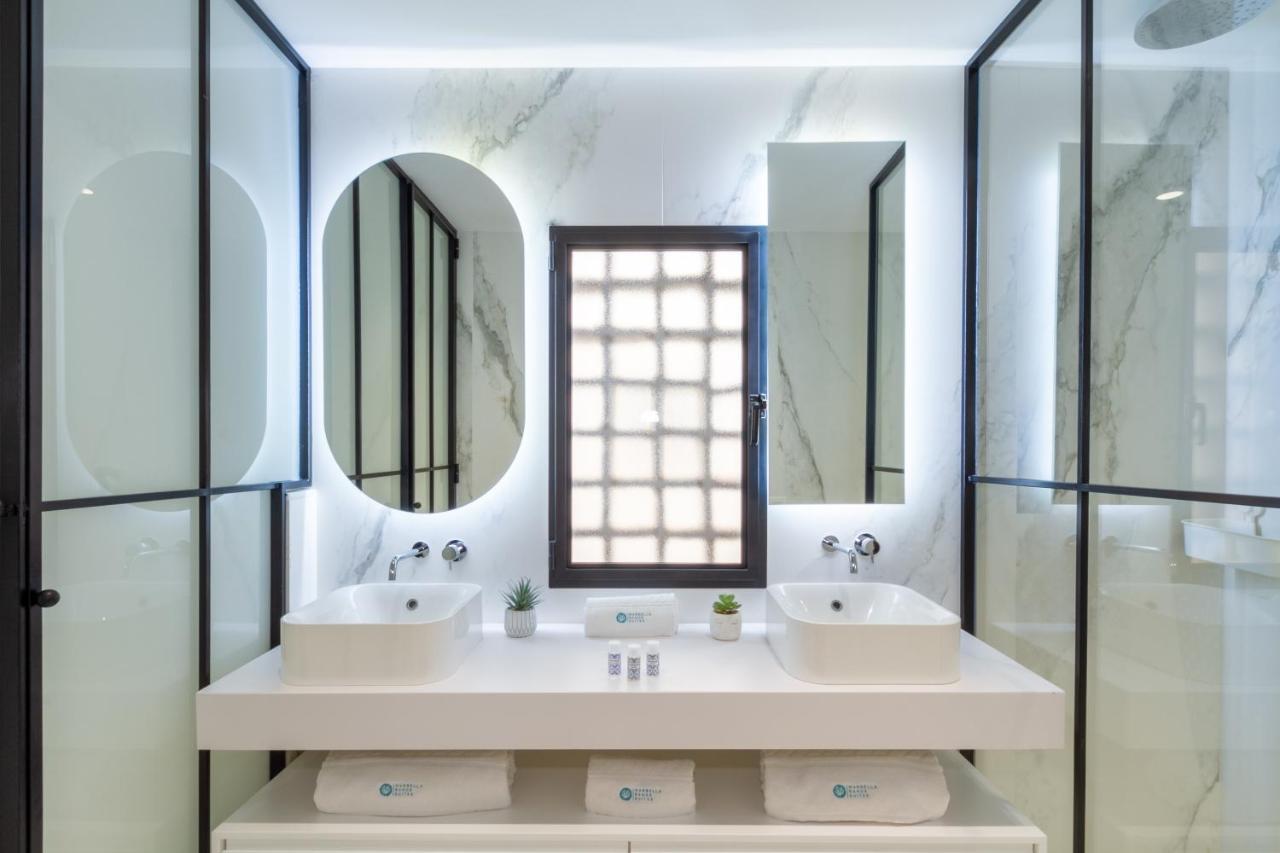 Marbella Banus Suites - Lily Playas Del Duque Banus Beach Apartment Ngoại thất bức ảnh
