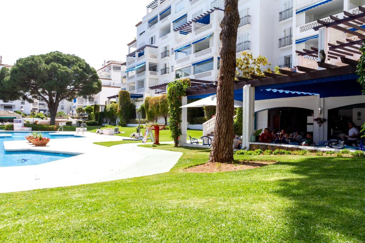 Marbella Banus Suites - Lily Playas Del Duque Banus Beach Apartment Ngoại thất bức ảnh