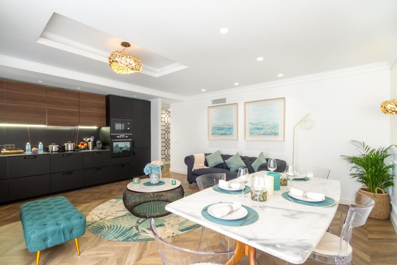 Marbella Banus Suites - Lily Playas Del Duque Banus Beach Apartment Ngoại thất bức ảnh
